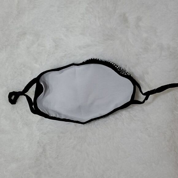 Austrian Crystal Face mask Love Design - Picture 5 of 5